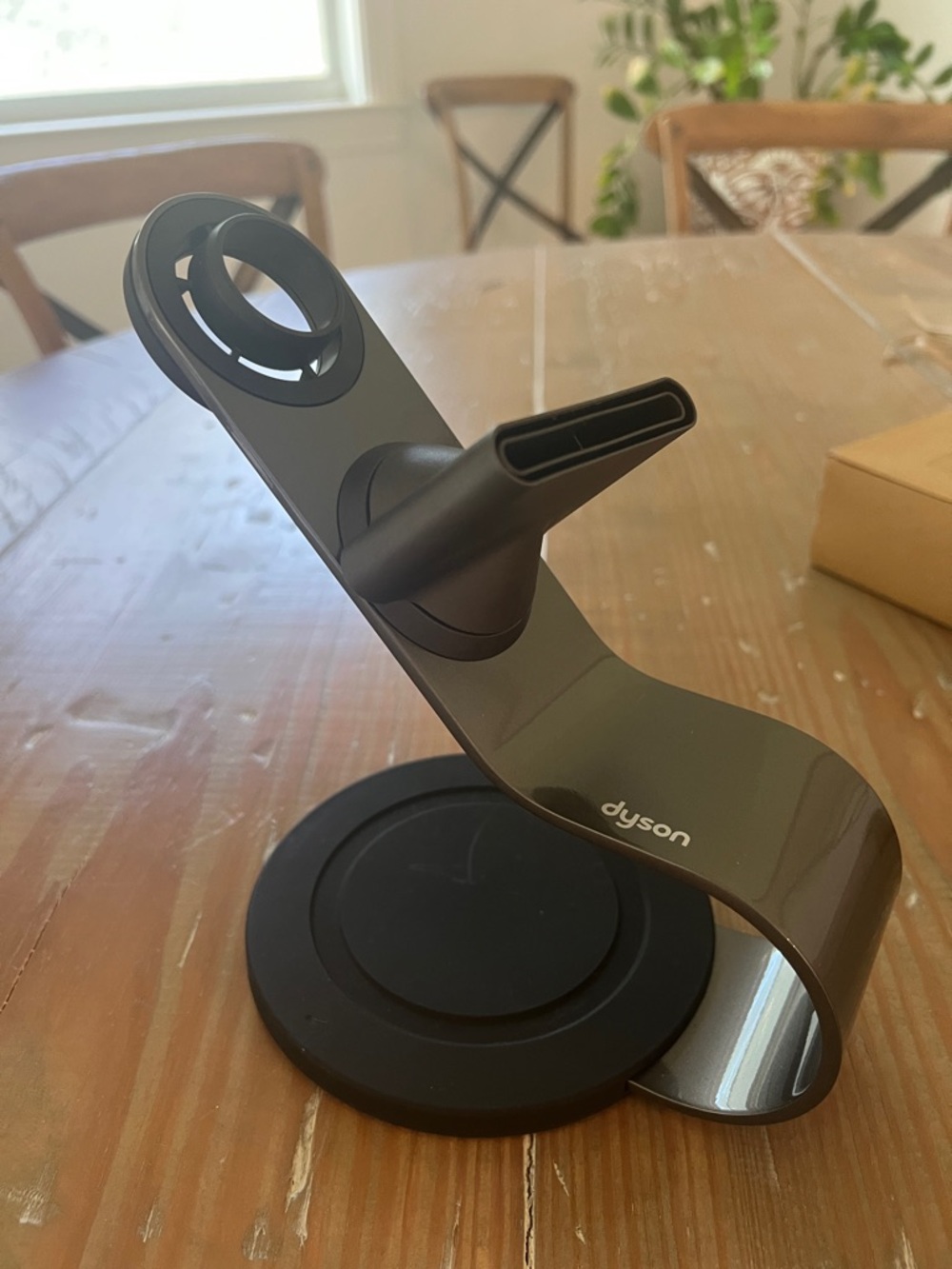 Dyson Supersonic hair dryer stand - Picture 2 of 2